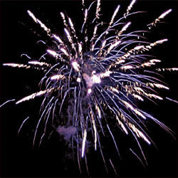 Триумфальный салют.